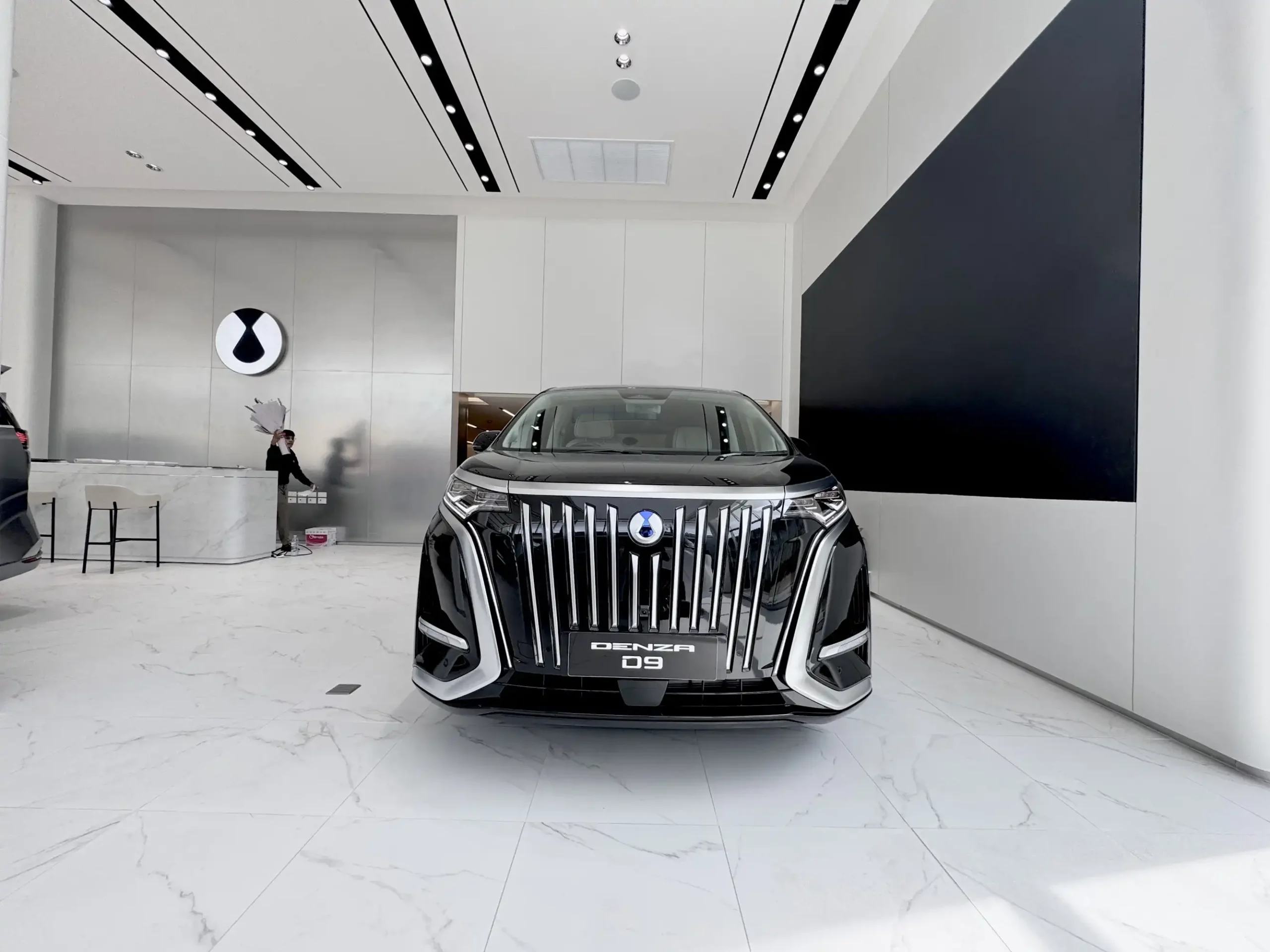 โชว์รูมและศูนย์บริการ DENZA BD Ultimate ภูเก็ต ศูนย์รถยนต์ไฟฟ้าพรีเมียมแห่งแรกในภาคใต้ 18 DENZA BD Ultimate Phuket