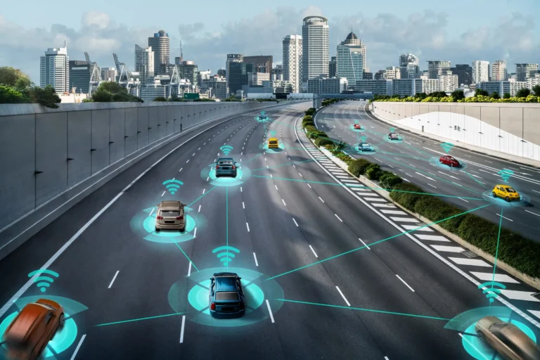 autonomous-car-sensor-system-concept-safety-driverless-mode-car-control (Horizontal)