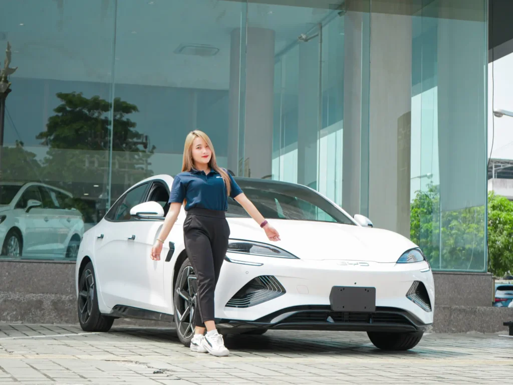 รถยนต์ไฟฟ้า BYD Seal สปอร์ตซีดานพลังไฟฟ้า แรง ทันสมัย วิ่งไกลในราคาคุ้มค่า 4 รถยนต์ไฟฟ้า BYD Seal สปอร์ตซีดานพลังไฟฟ้า แรง ทันสมัย วิ่งไกลในราคาคุ้มค่า